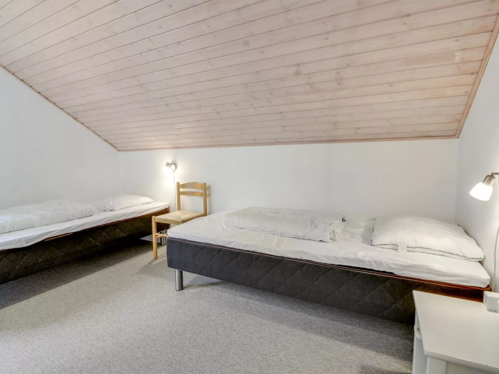 "Femja" - 2.3km from the sea-Inside