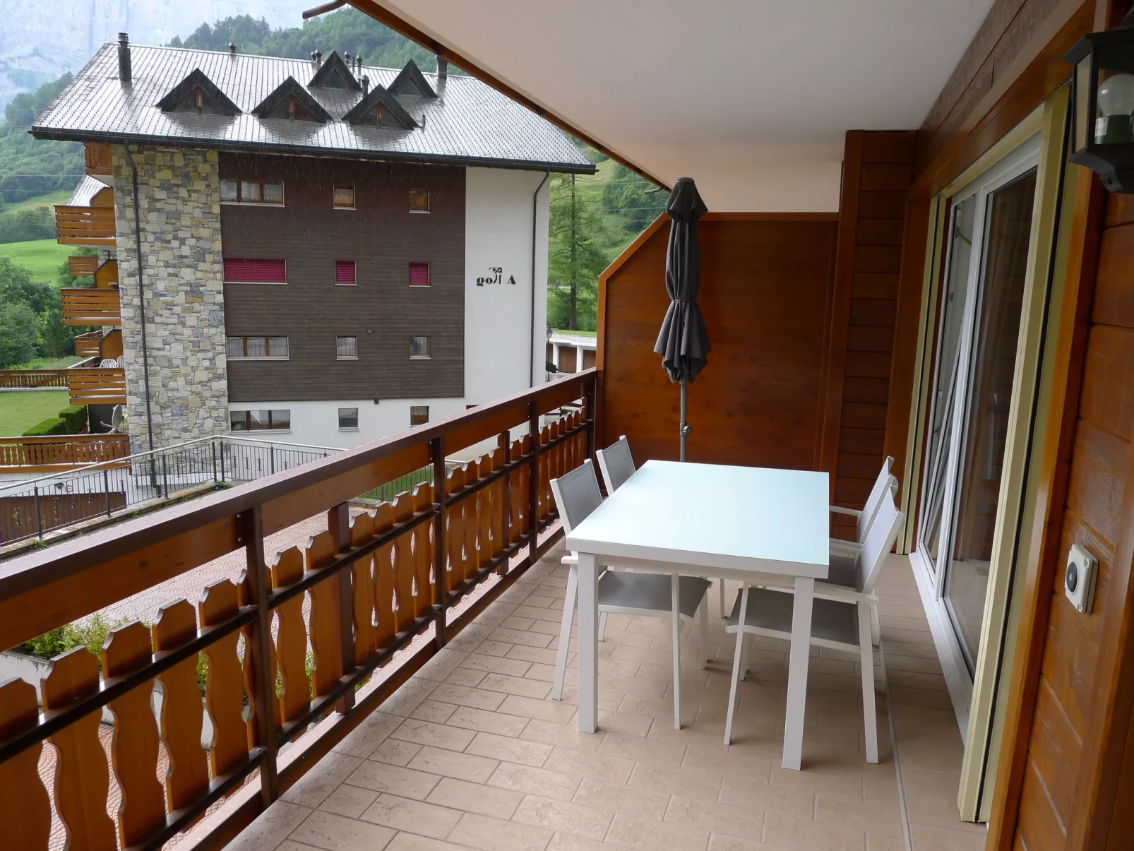 Wohnung 13-Draußen