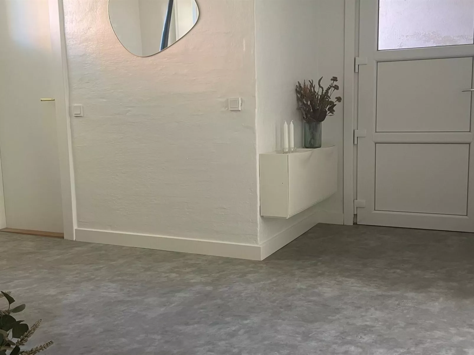 "Urs" - 200m from the sea-Inside