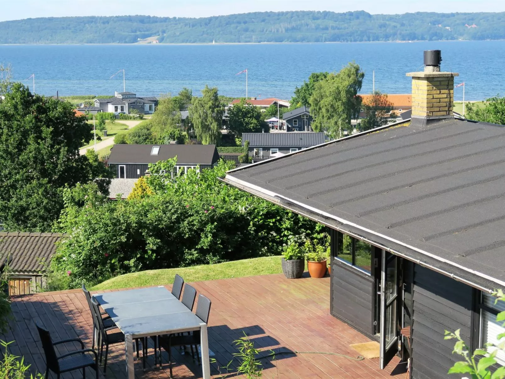 "Stjerne" - 300m from the sea-Draußen
