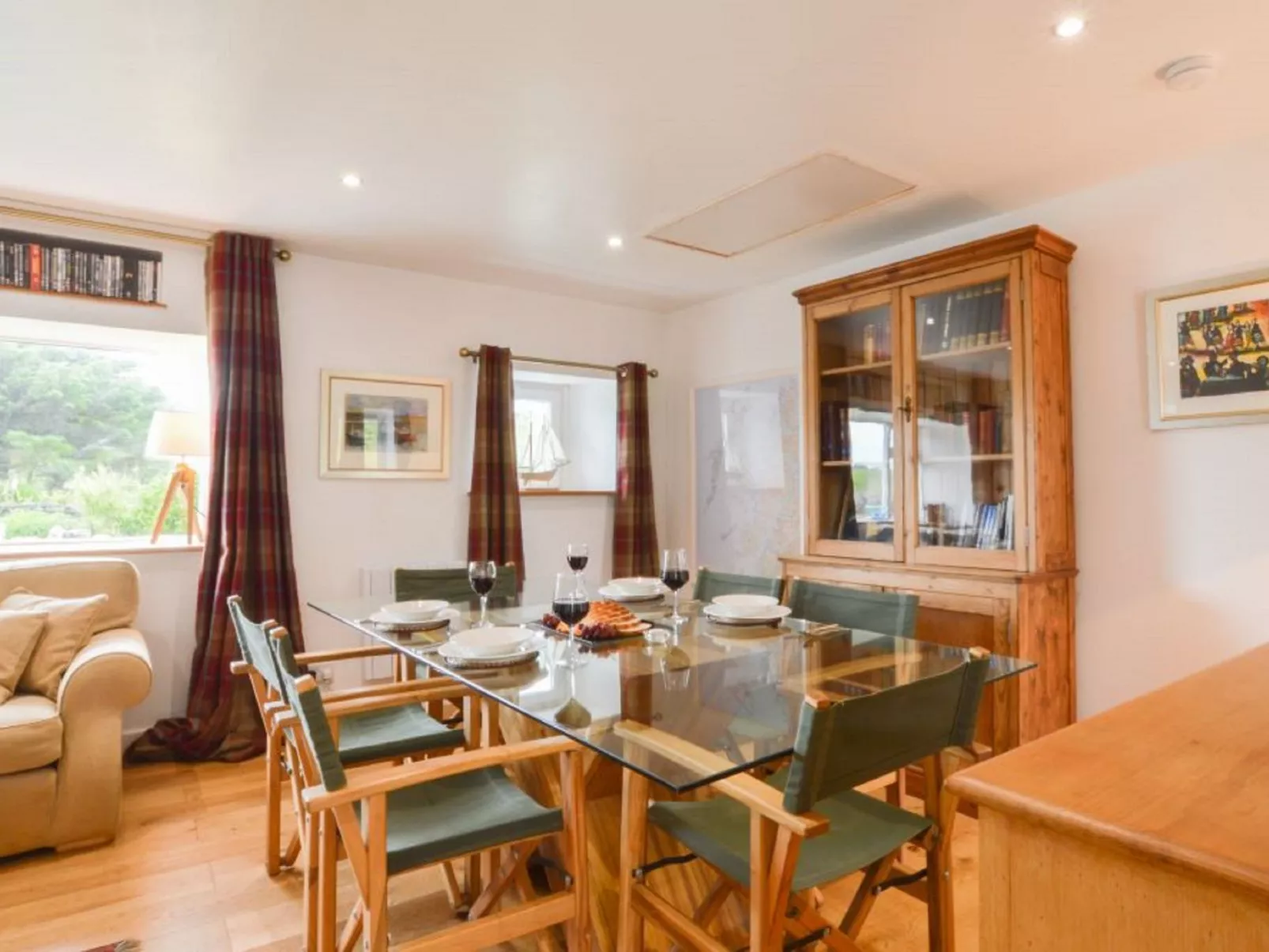 Easdale Cottage-Inside