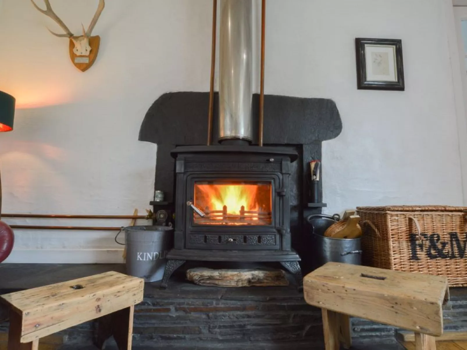 Easdale Cottage-Inside