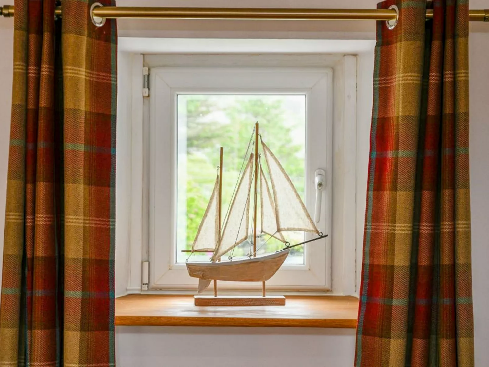 Easdale Cottage-Inside