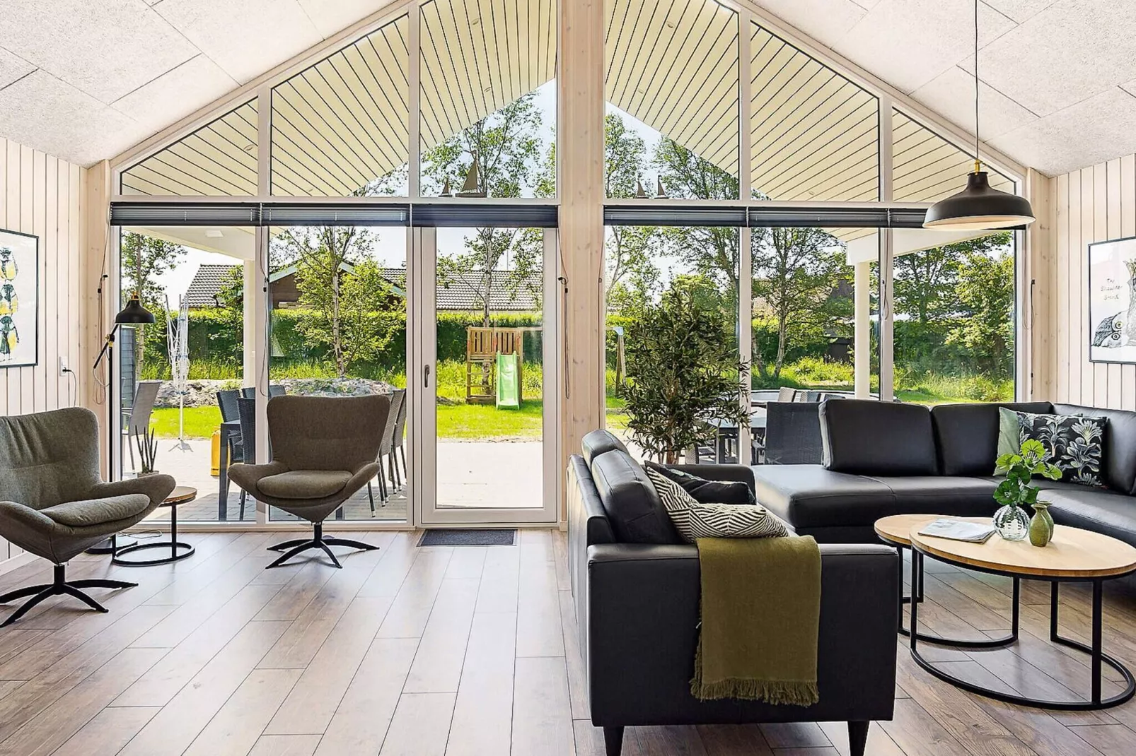 18 person holiday home in Blåvand-Indoor