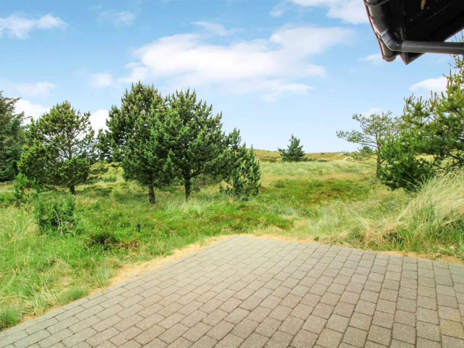 "Juste" - 2.2km from the sea-Draußen