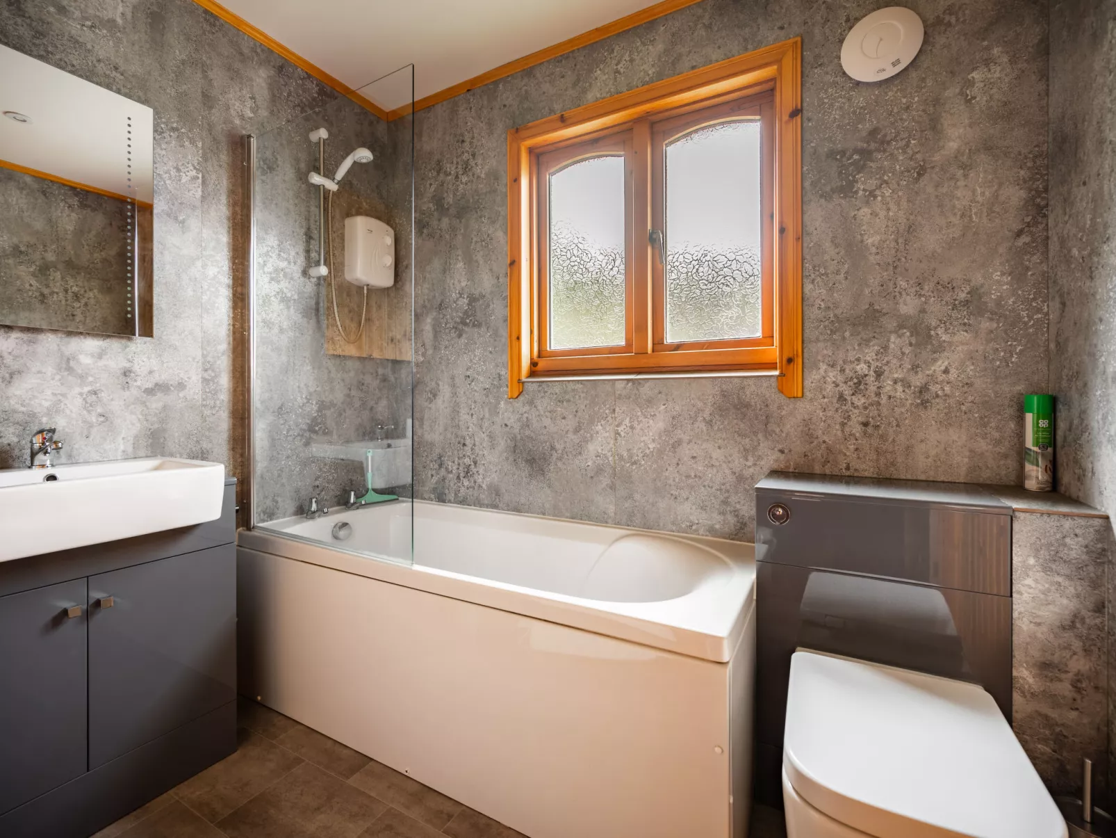 Loch Meiklie 3 bed-Inside