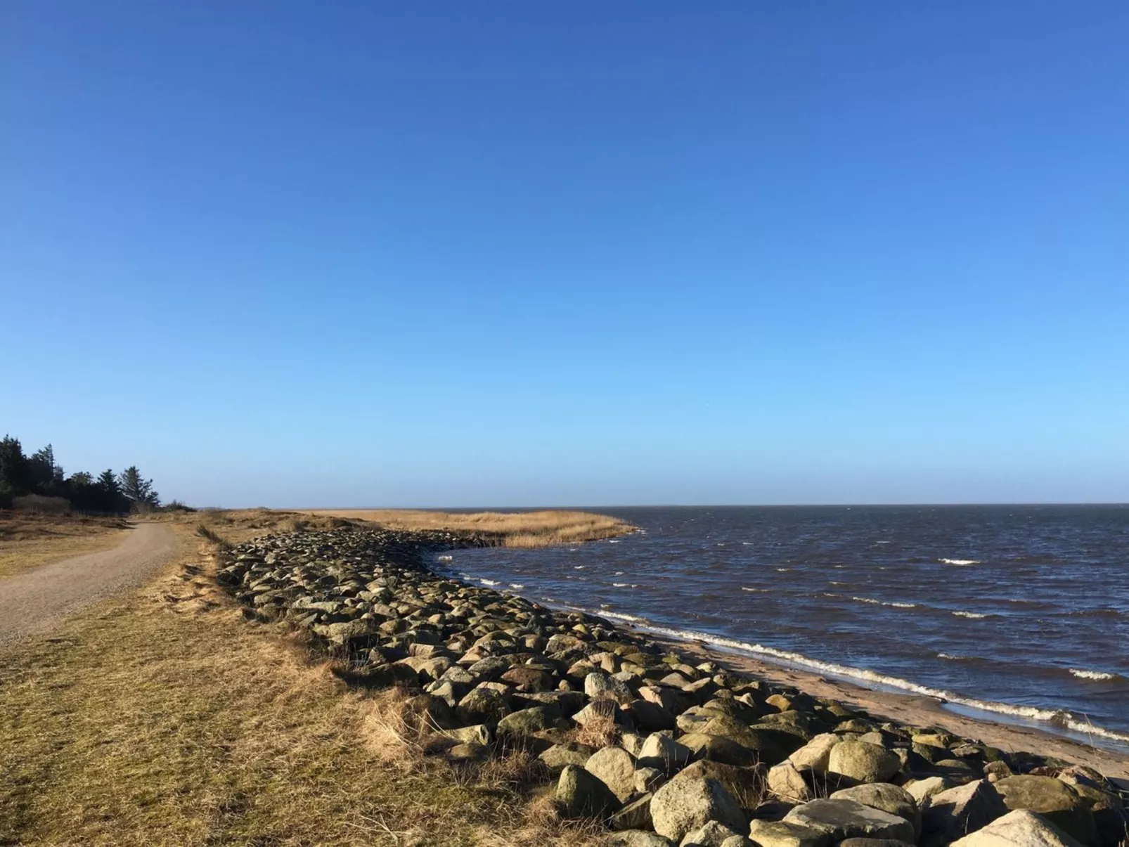 "Elevine" - 300m to the inlet-Outside