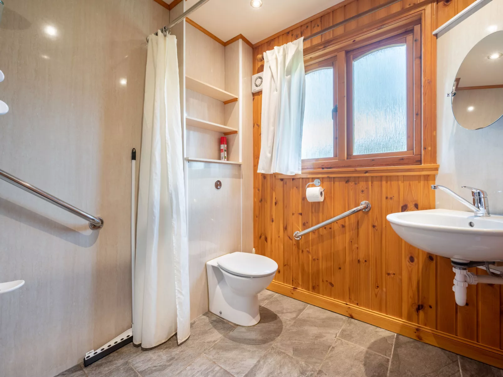 Loch Meilke 2 Bed-Inside