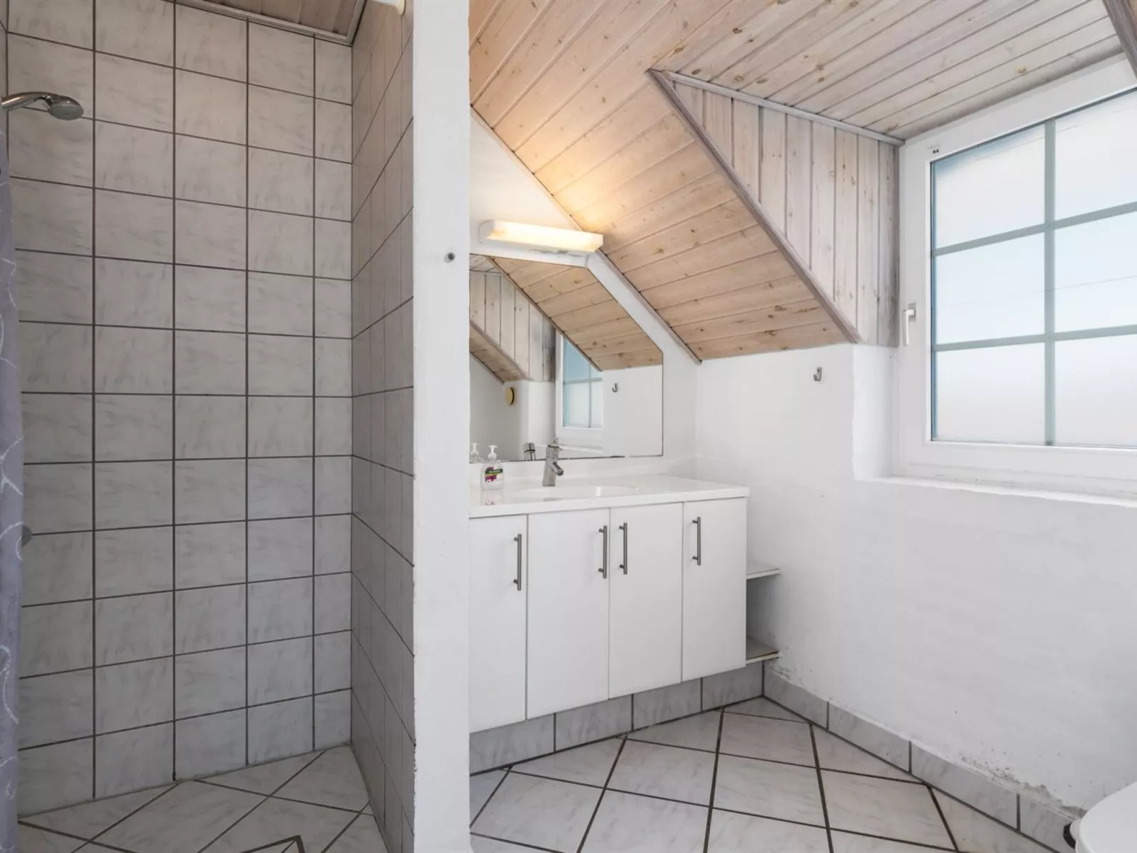 "Lemmikki" - 1.5km from the sea-Drinnen