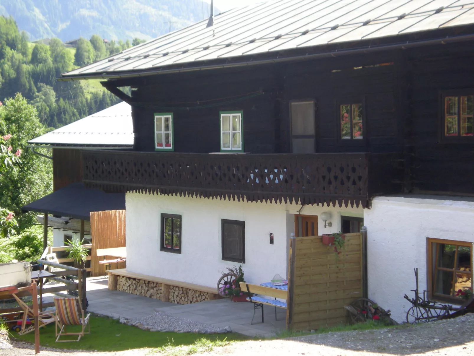 Lehen-Outside