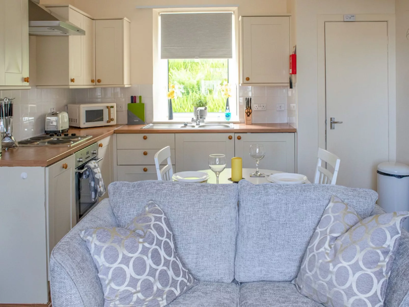 Flat 2 Keeper's Cottage-Dedans