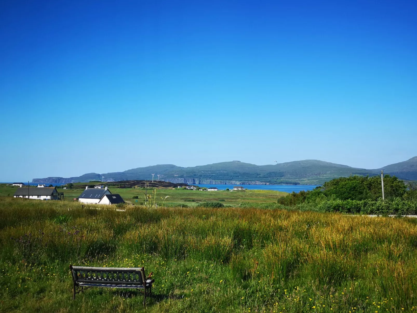 An Caladh-Outside