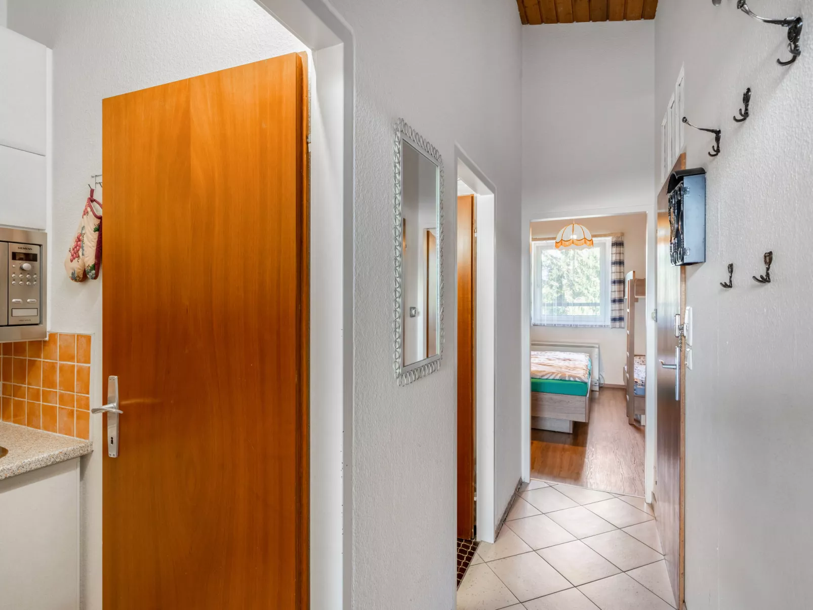 Haus Point-Inside