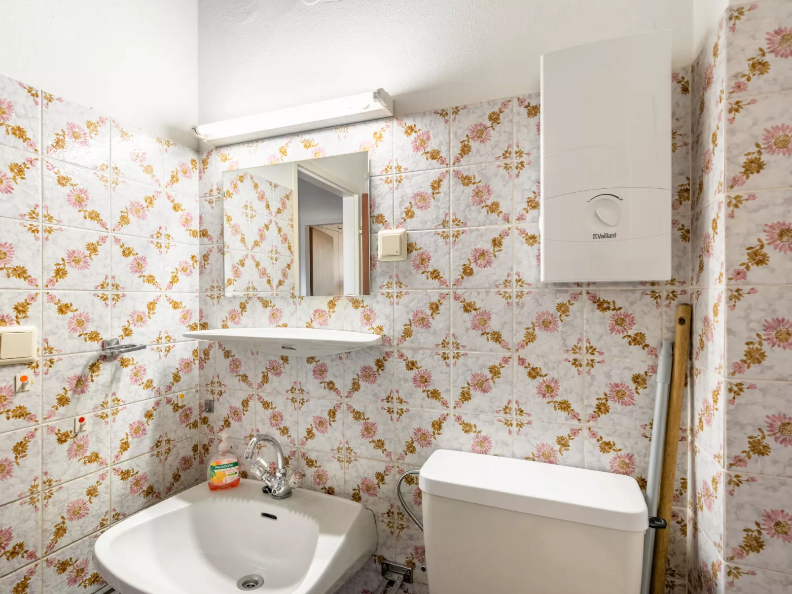 Haus Point-Inside