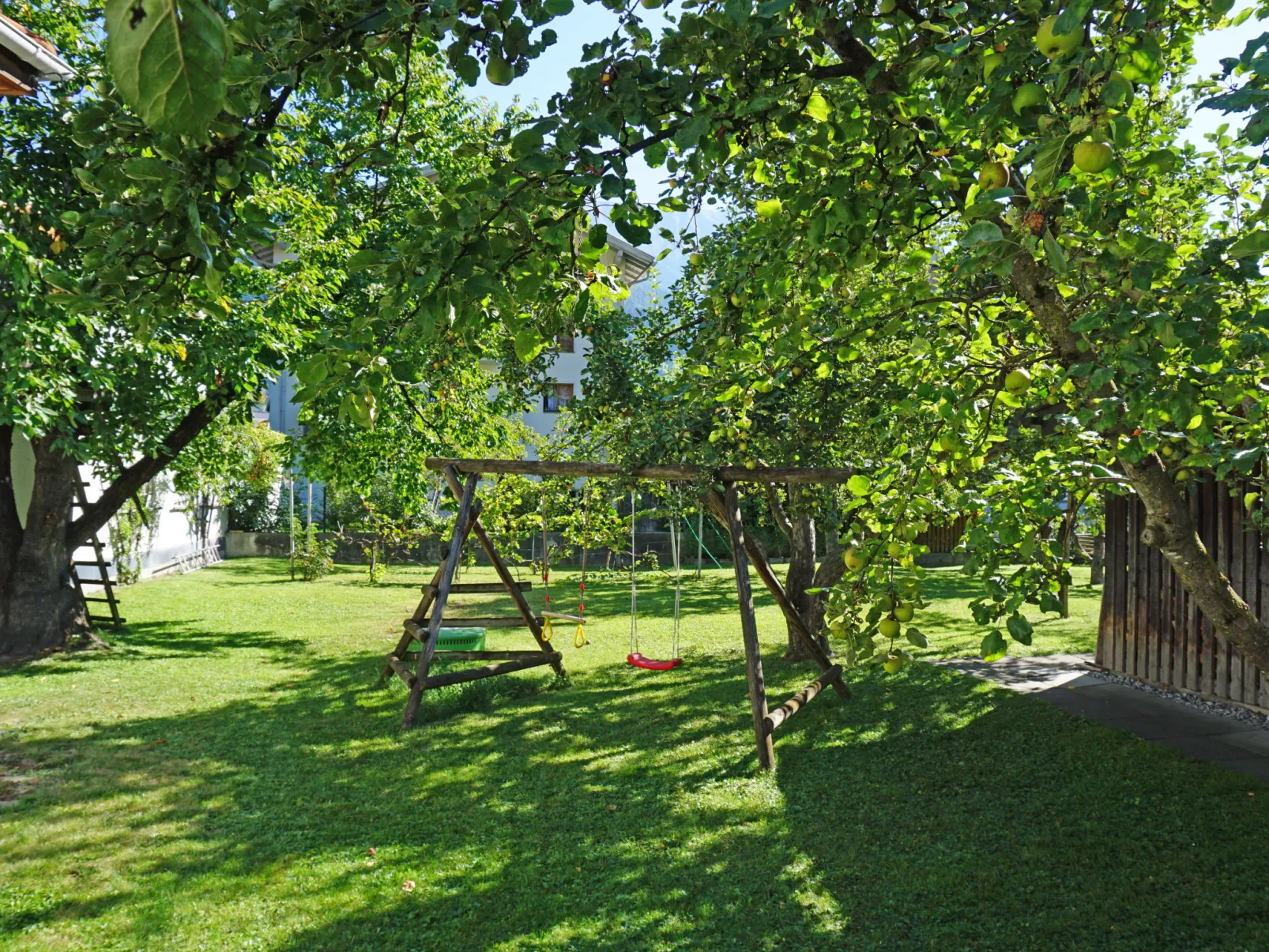 Christine-Dehors