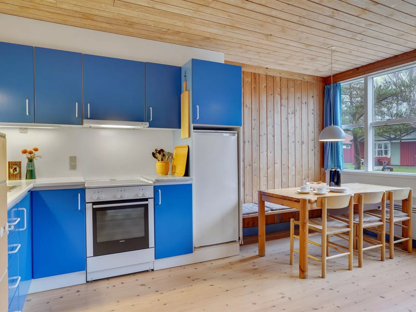 "Ferbine" - 400m from the sea-Inside