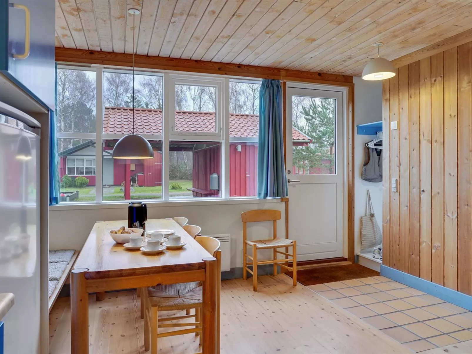 "Ferbine" - 400m from the sea-Inside