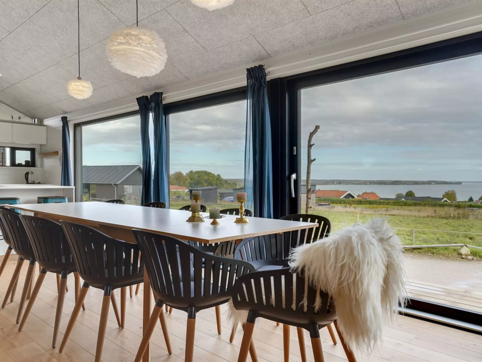 "Gunborg" - 400m from the sea-Inside