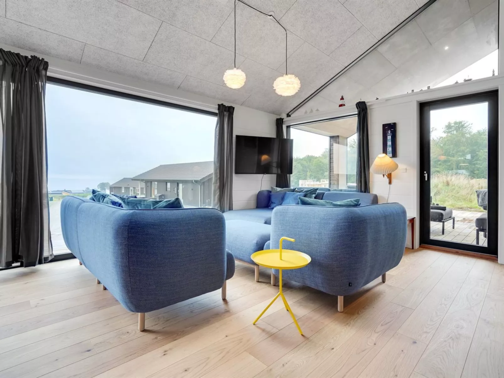 "Gunborg" - 400m from the sea-Inside