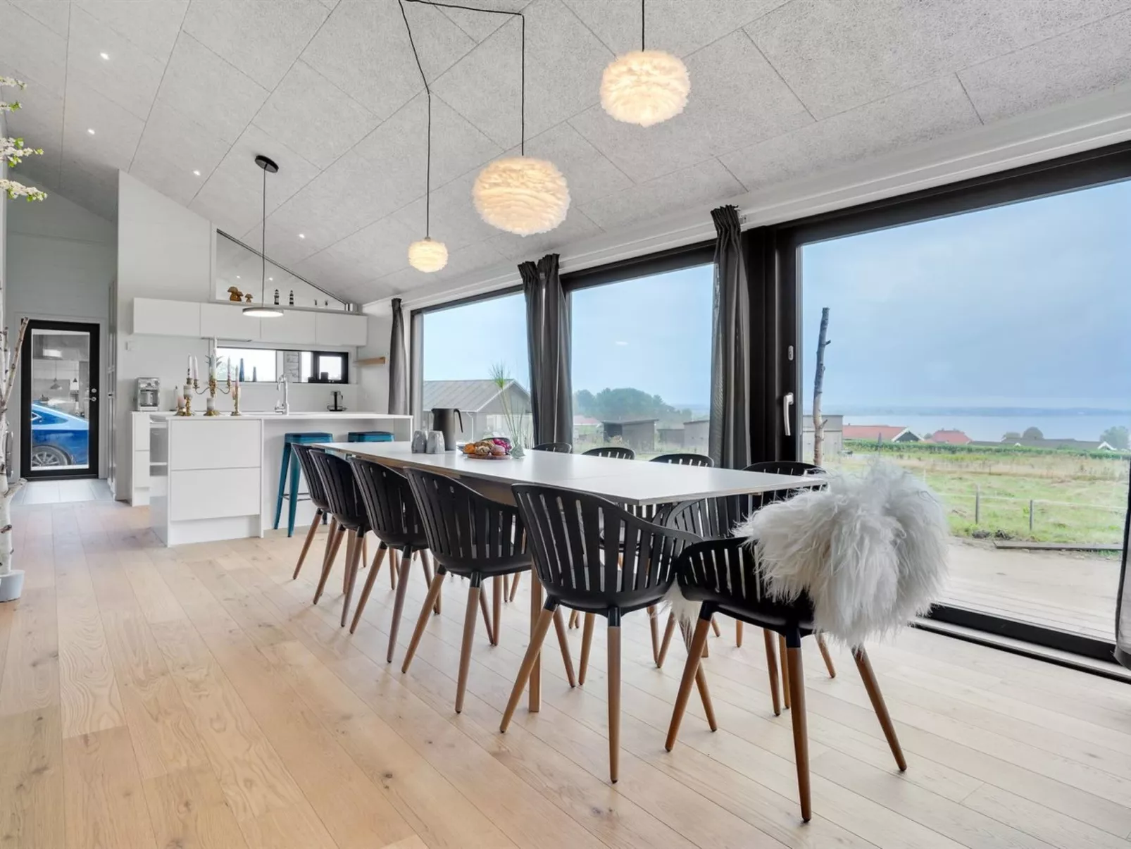 "Gunborg" - 400m from the sea-Inside