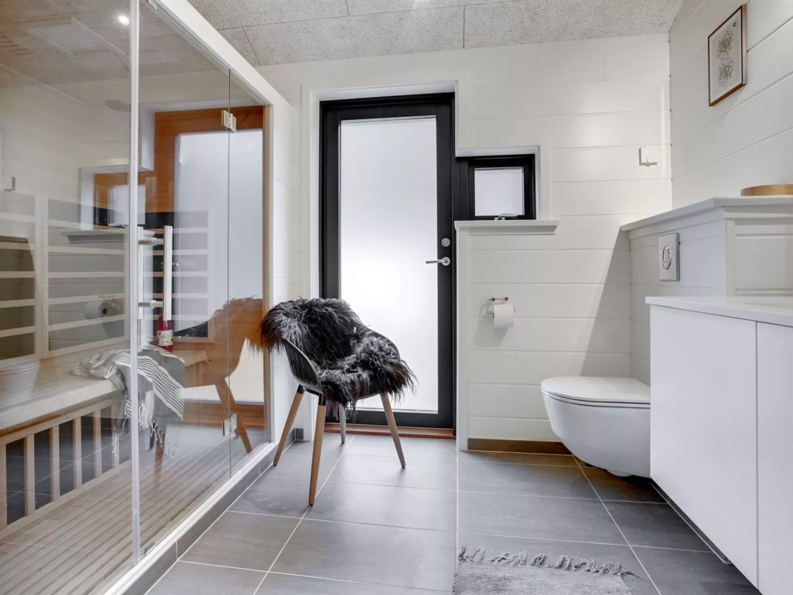 "Gunborg" - 400m from the sea-Inside