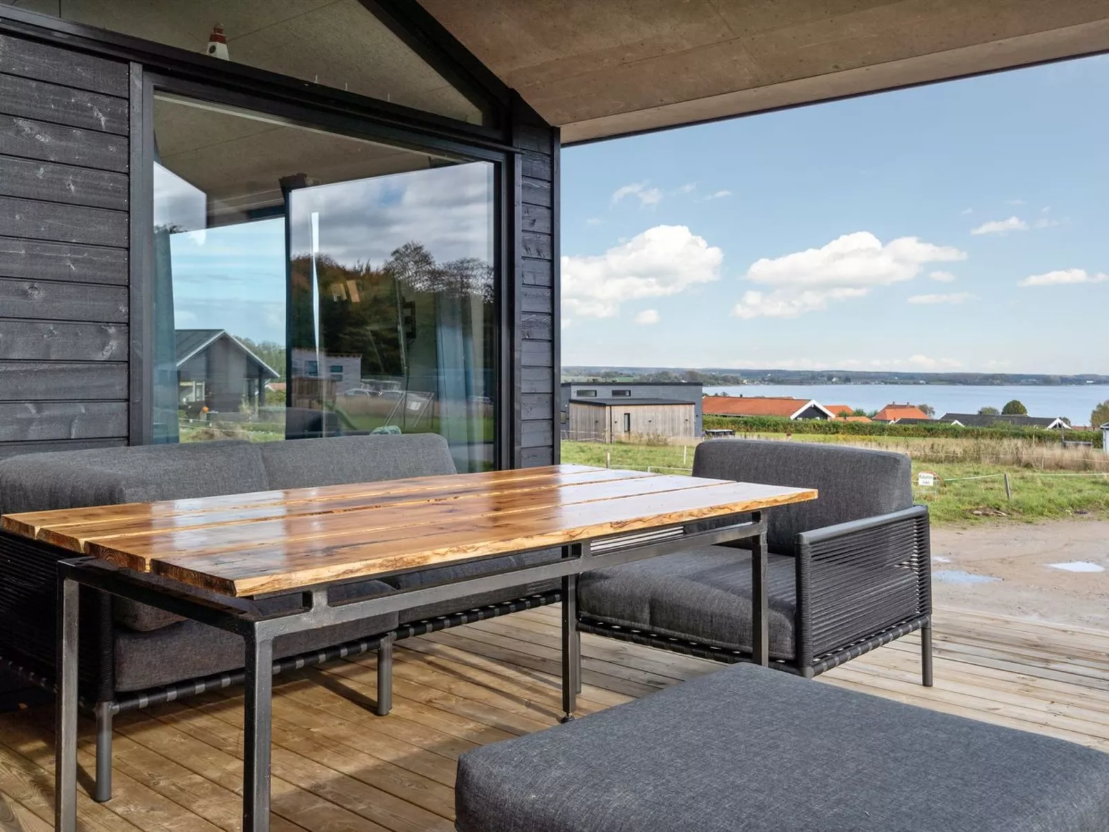 "Gunborg" - 400m from the sea-Inside