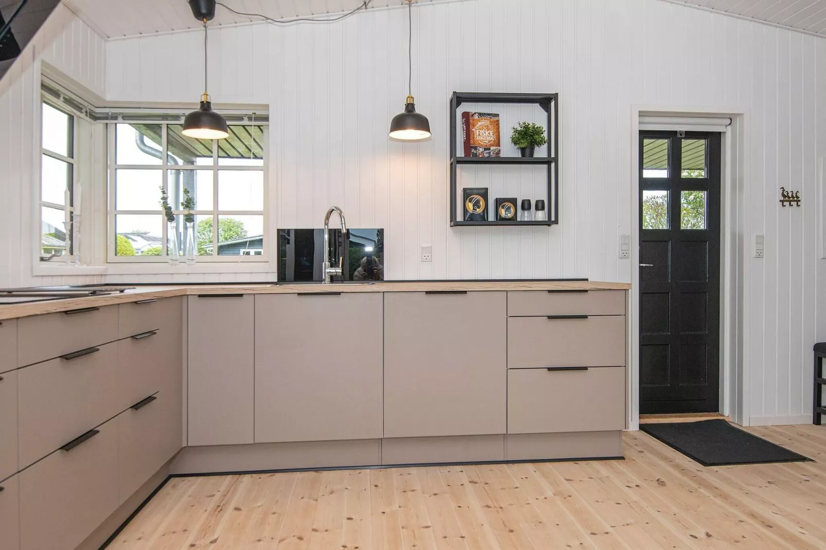 4 person holiday home in Juelsminde-Indoor
