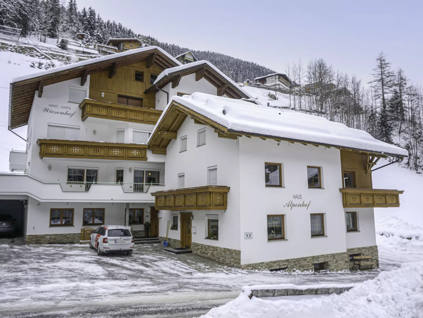 Alpenhof-Outside