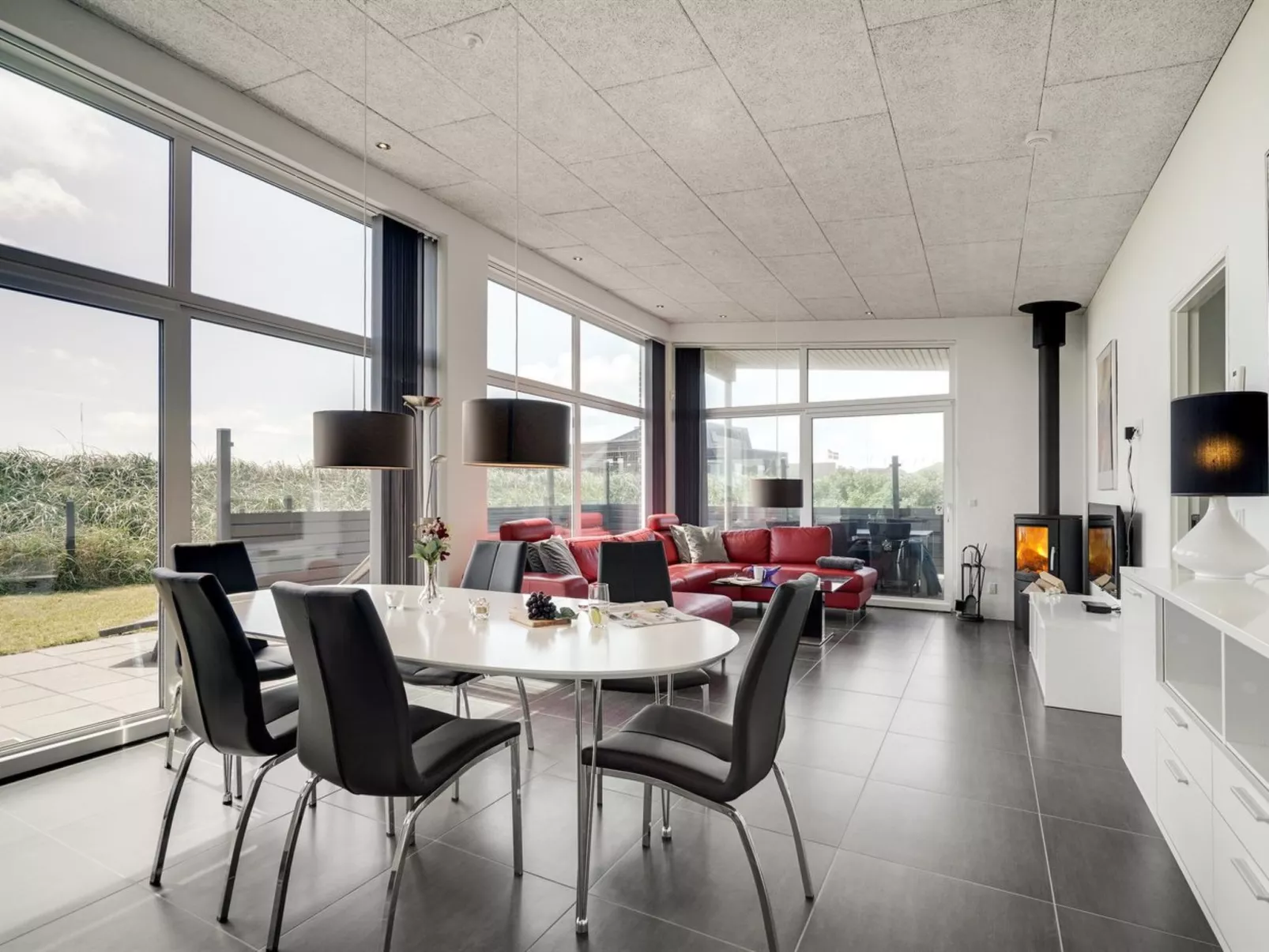 "Synthia" - 300m from the sea-Drinnen