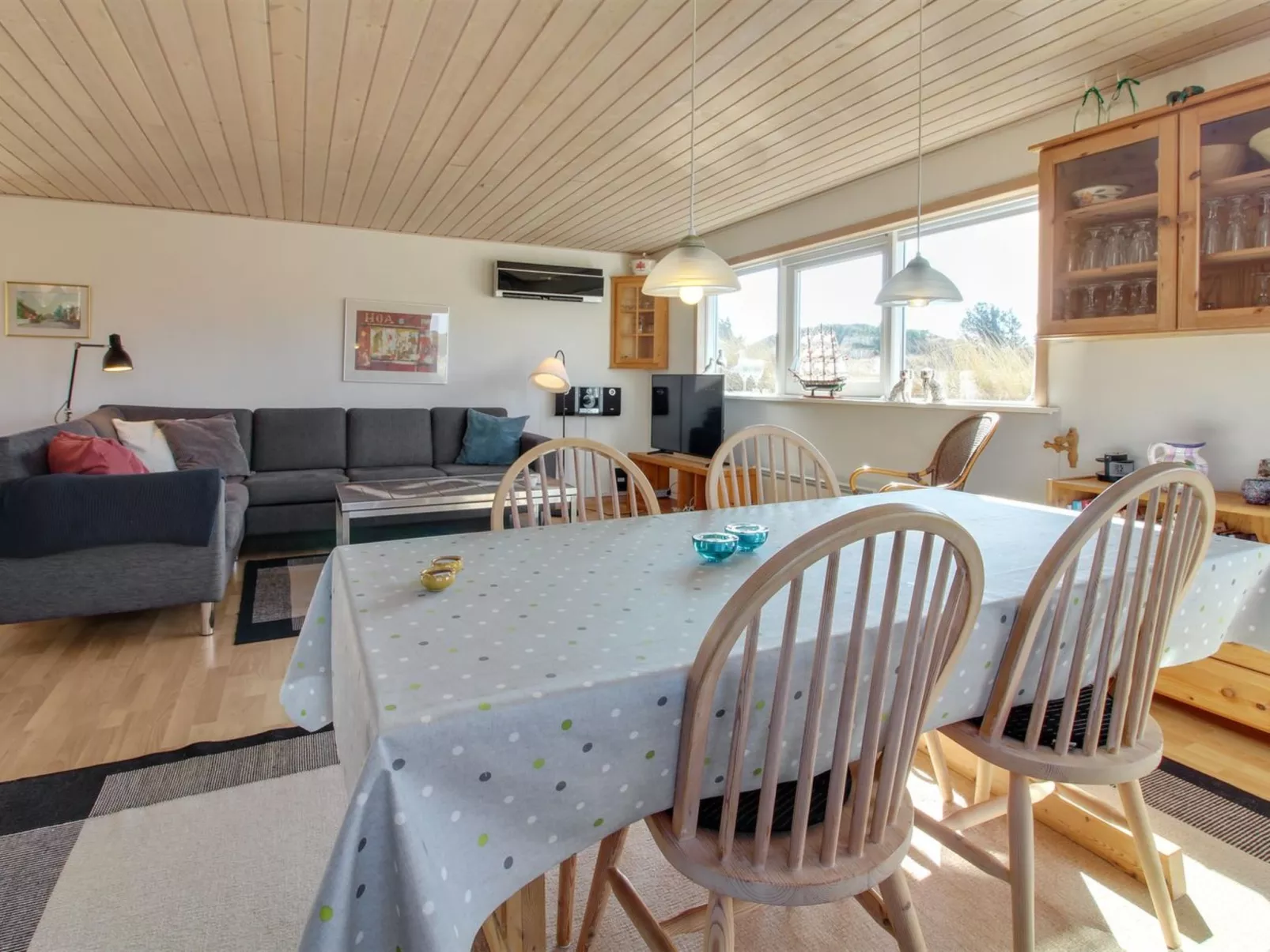 "Tedora" - 300m from the sea-Inside