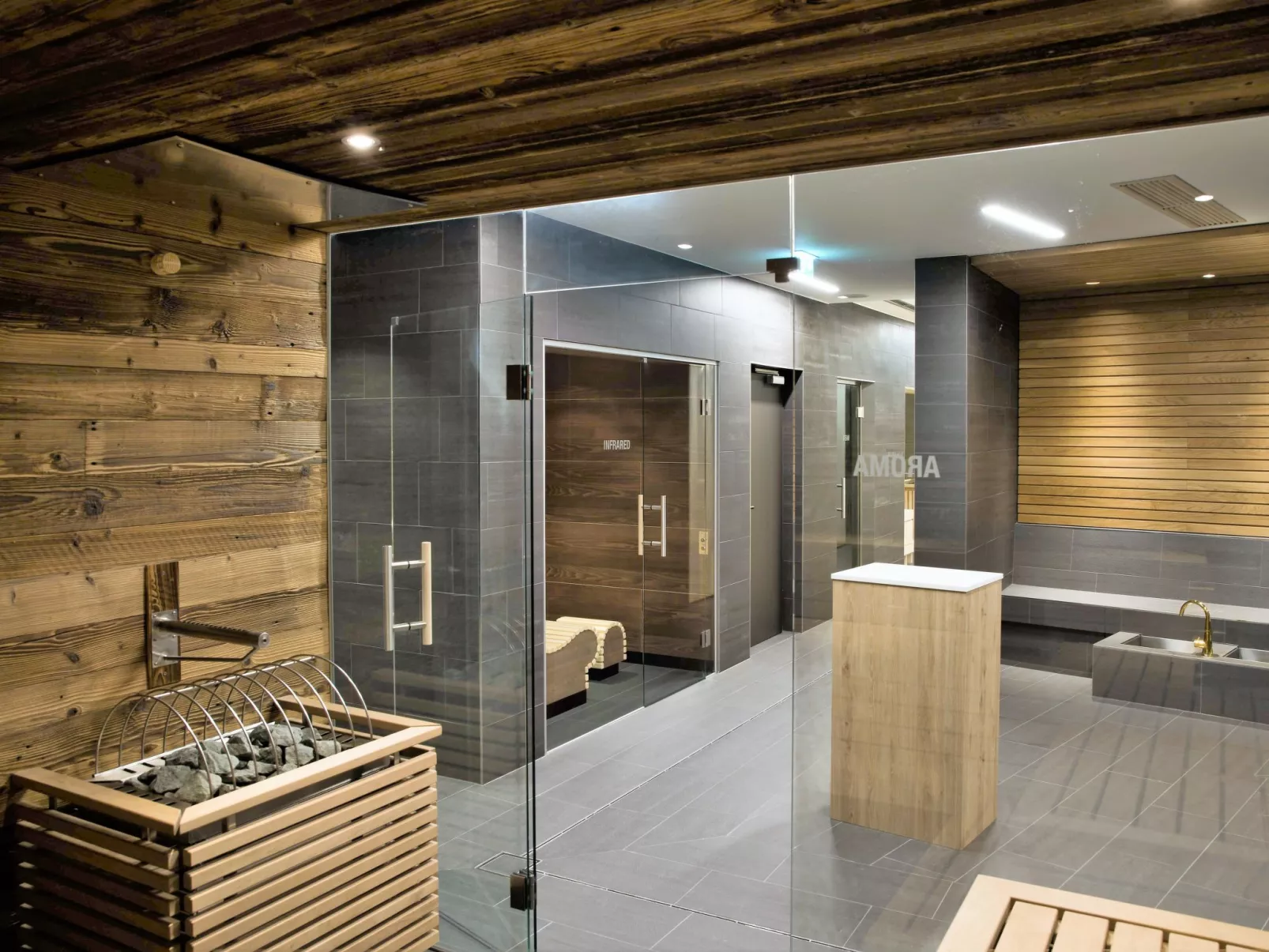 Wellnessapartment-Inside