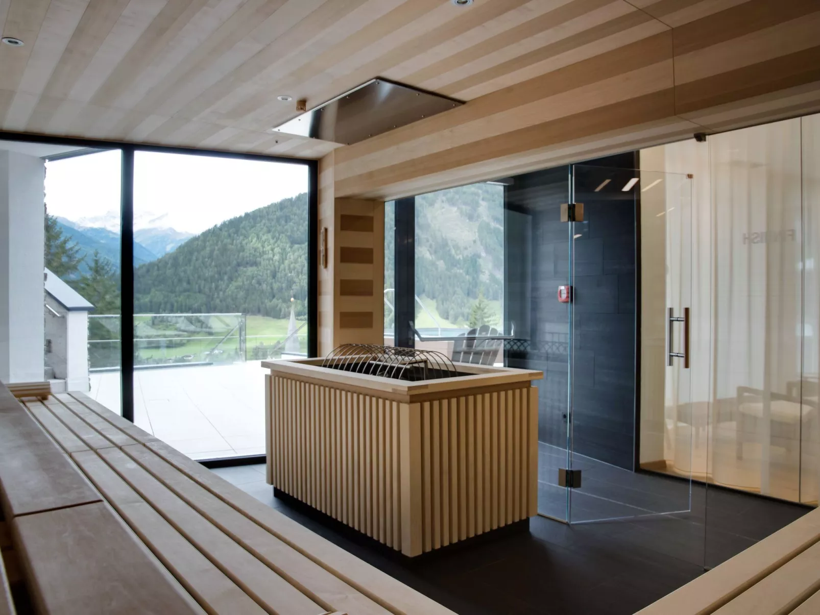 Wellnessapartment-Inside
