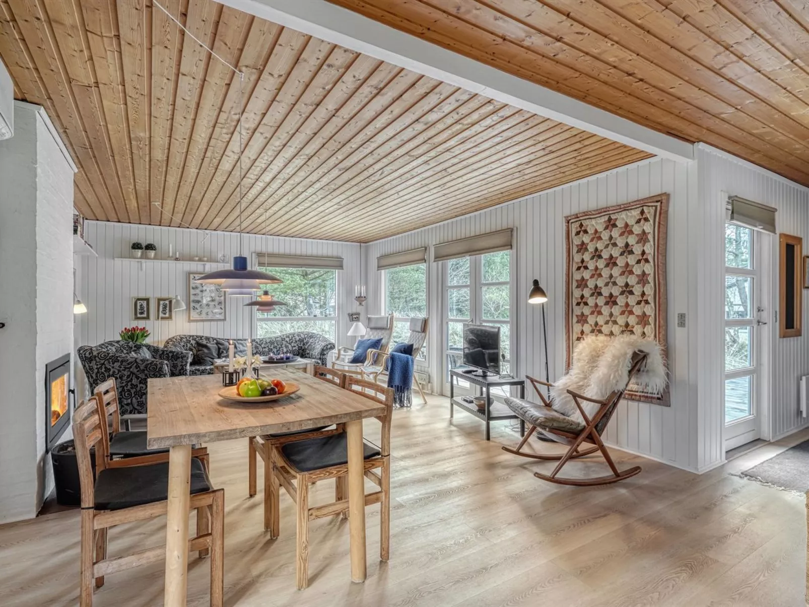 "Magrete" - 900m from the sea-Inside