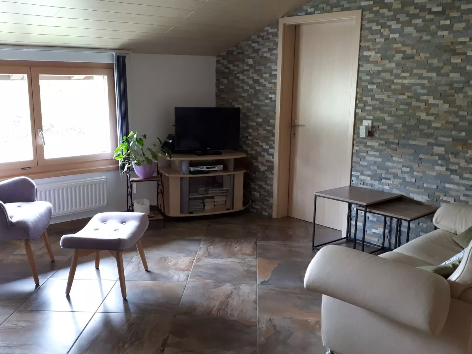 Appartement - Beau-séjour-Dedans