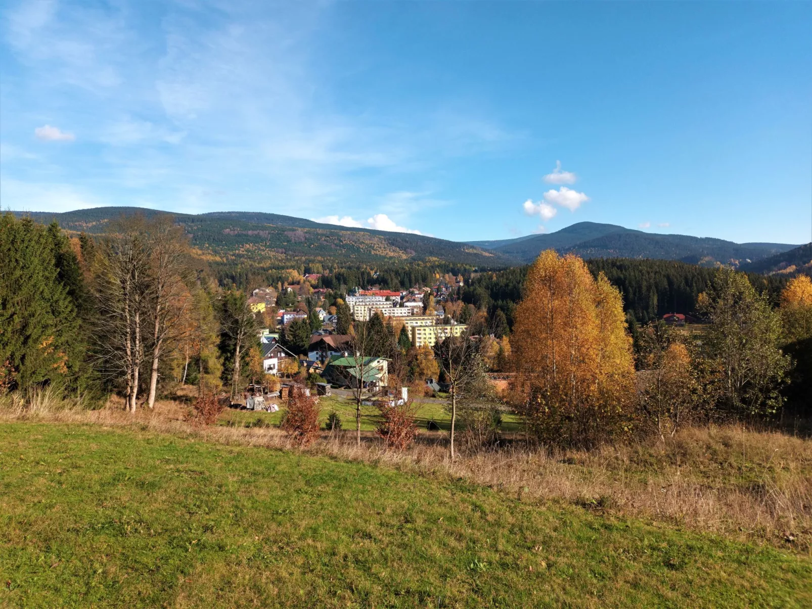 Sachrův Kopec-Outside