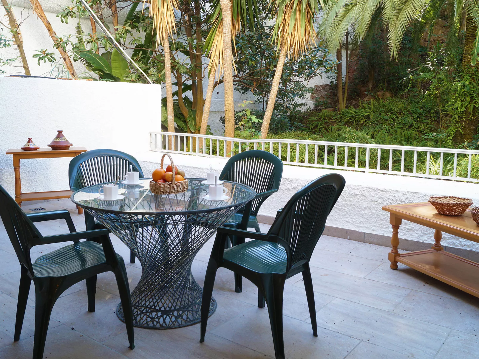 Jardines del Mar-Inside