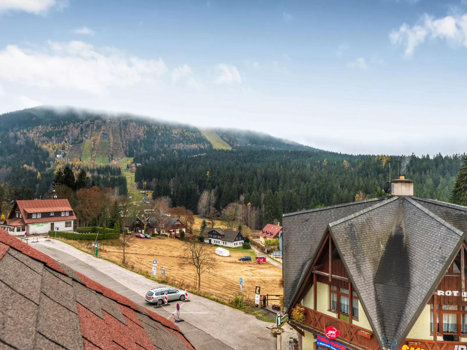 Harrachov 611-Outside