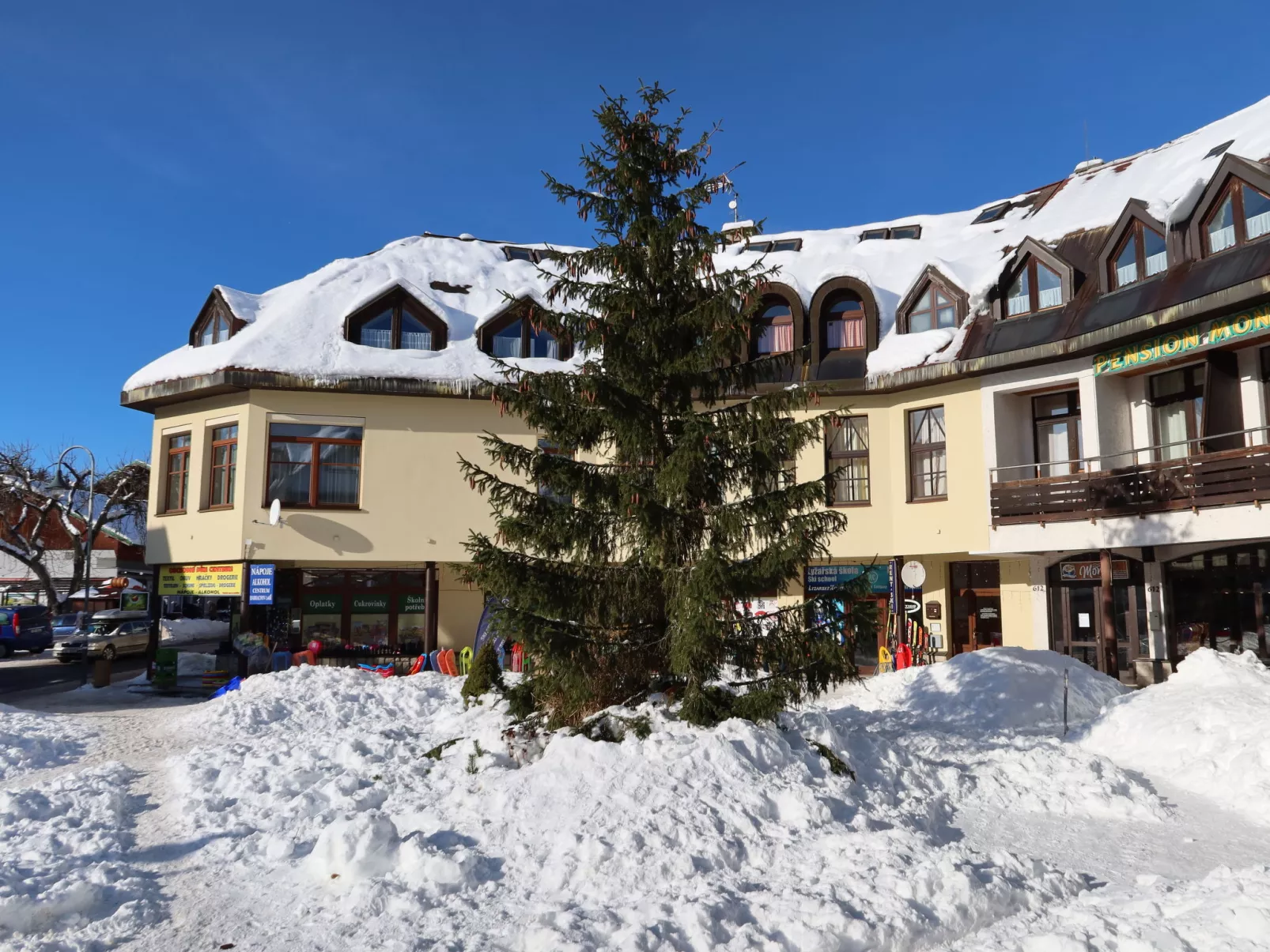Harrachov 611-Outside
