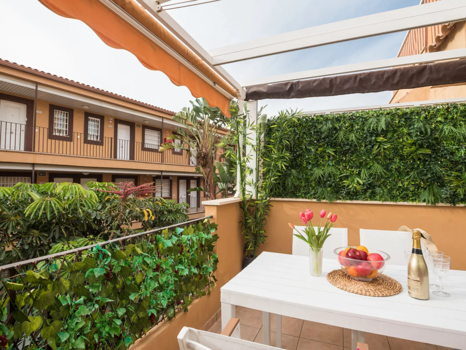 Casares Costa-Outside