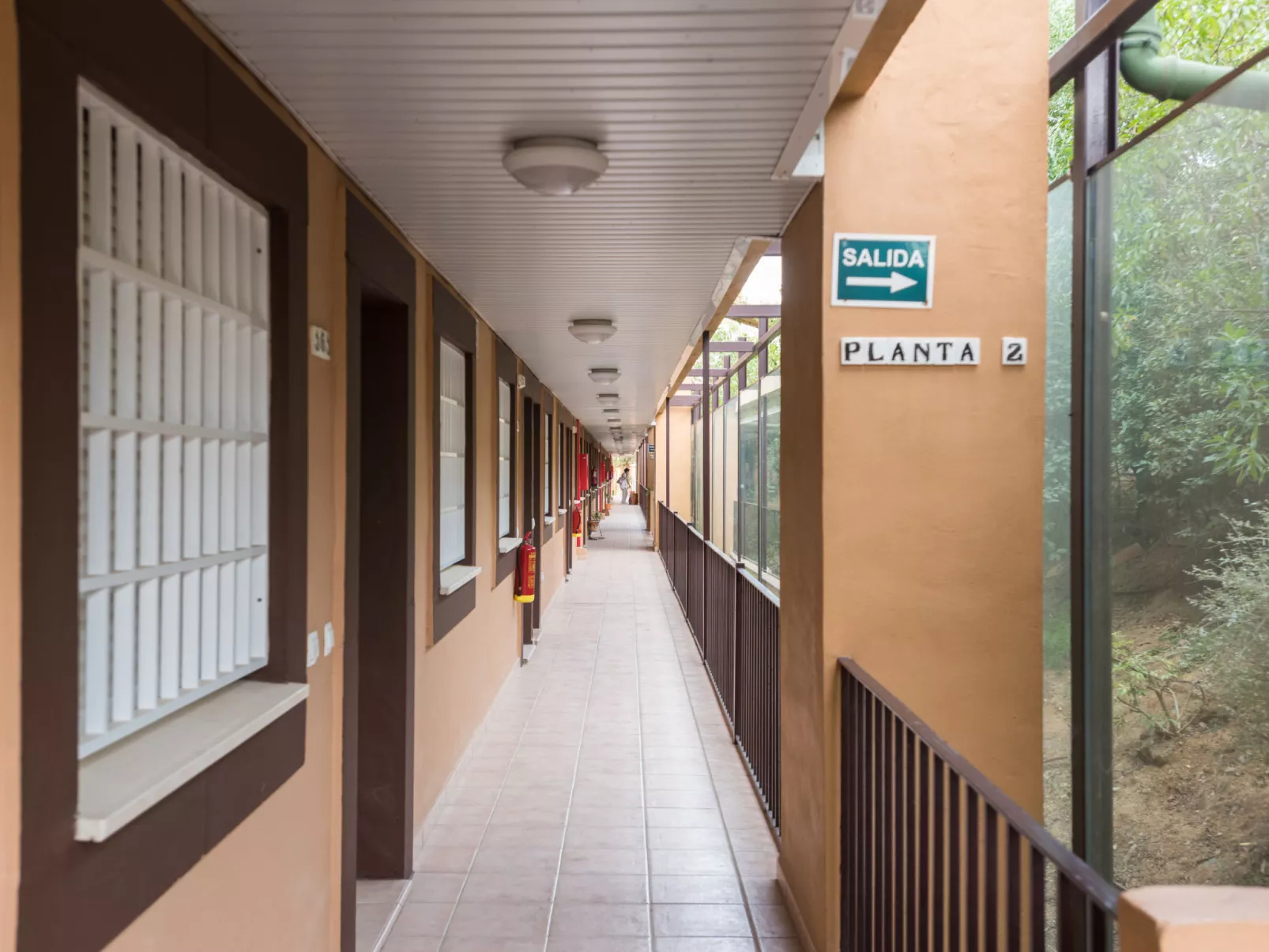 Casares Costa-Inside