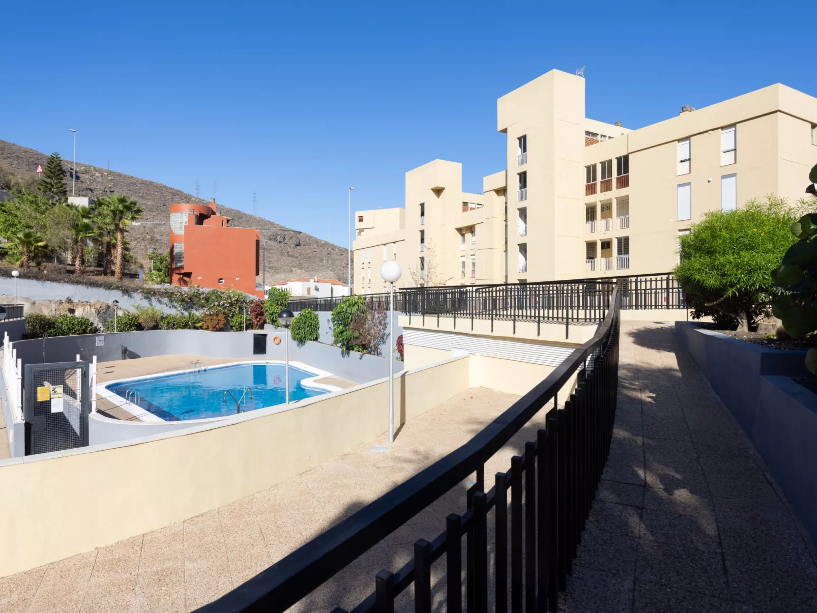 Atlantida-Outside