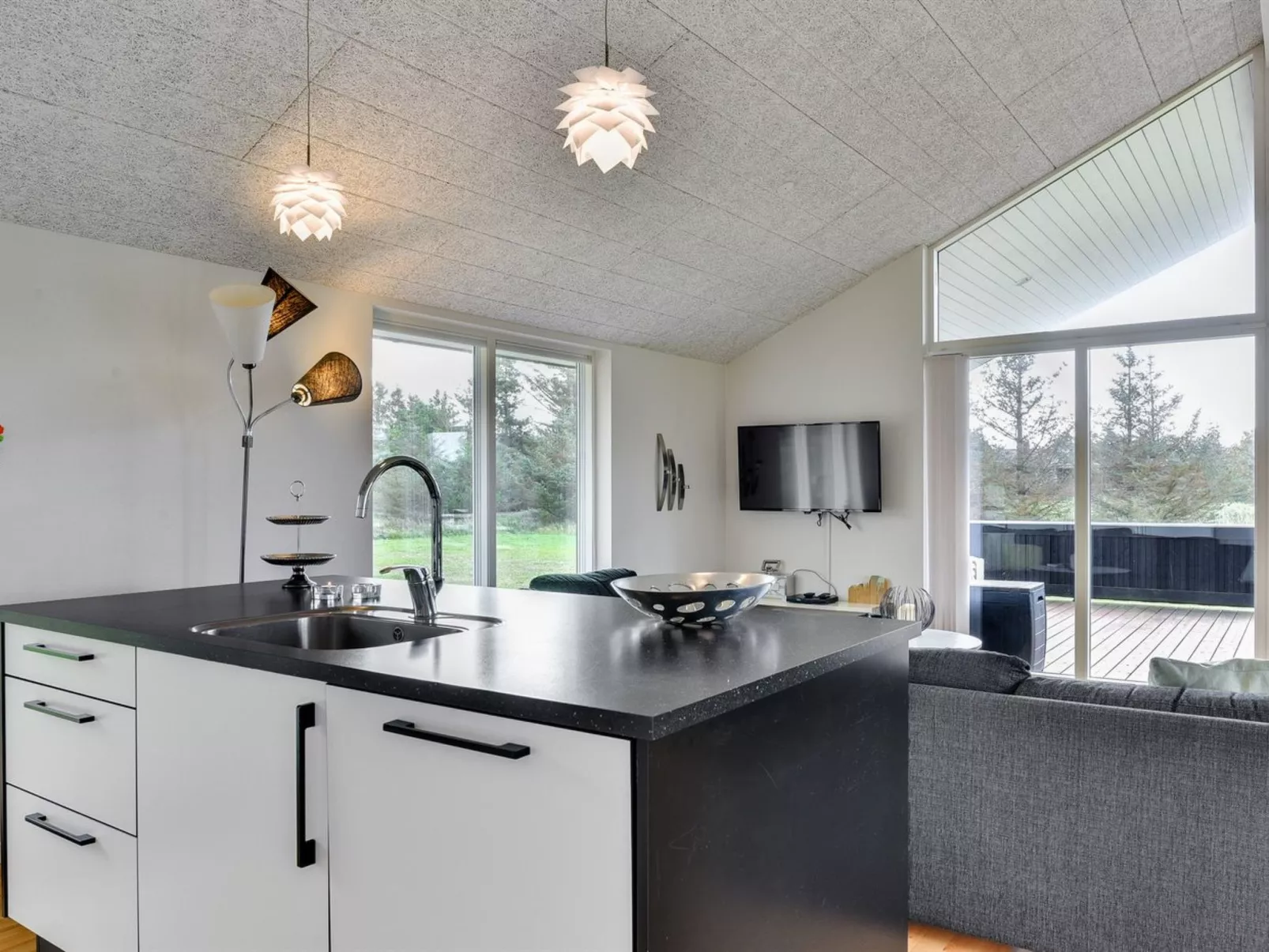 "Faye" - 600m from the sea-Drinnen
