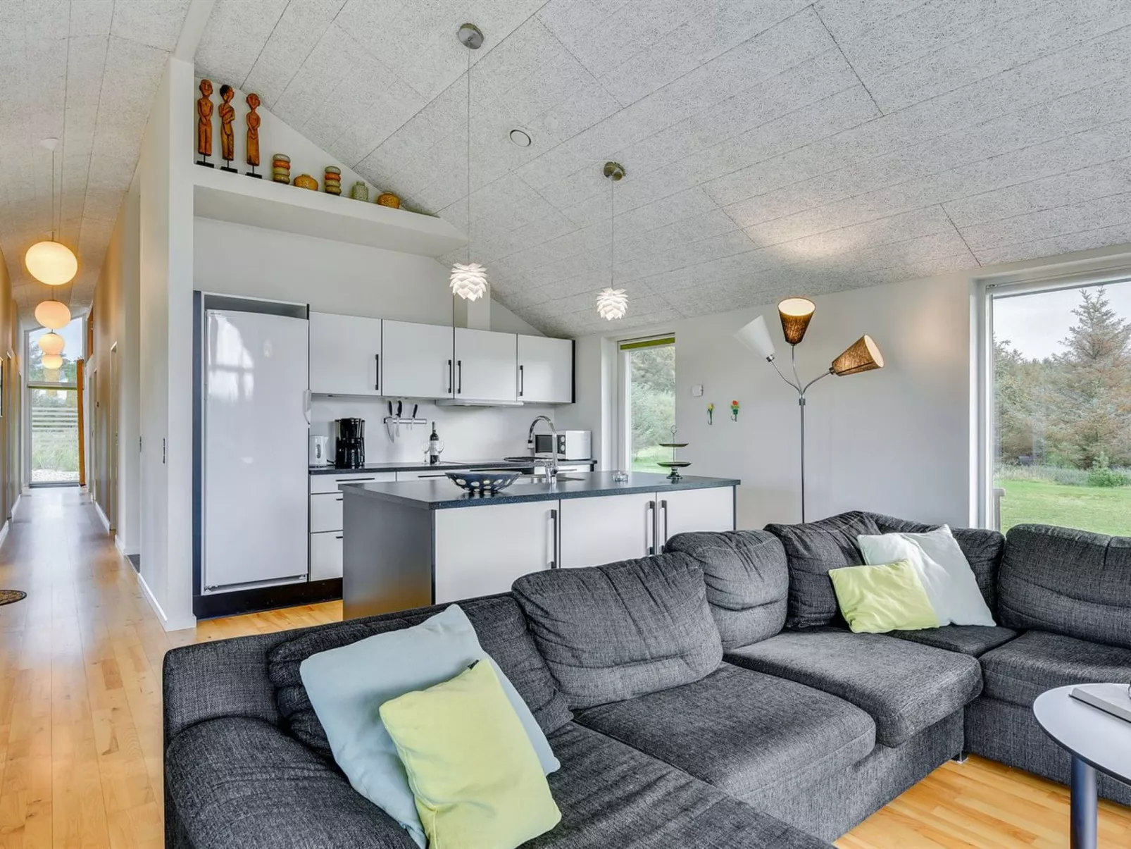 "Faye" - 600m from the sea-Drinnen