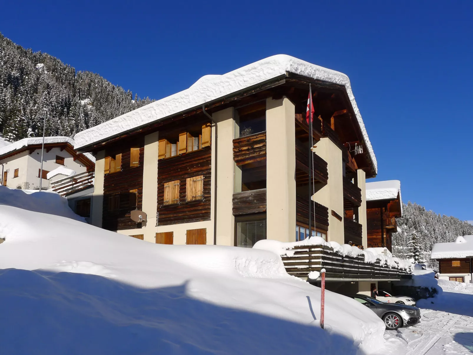 Alpetta-Outside