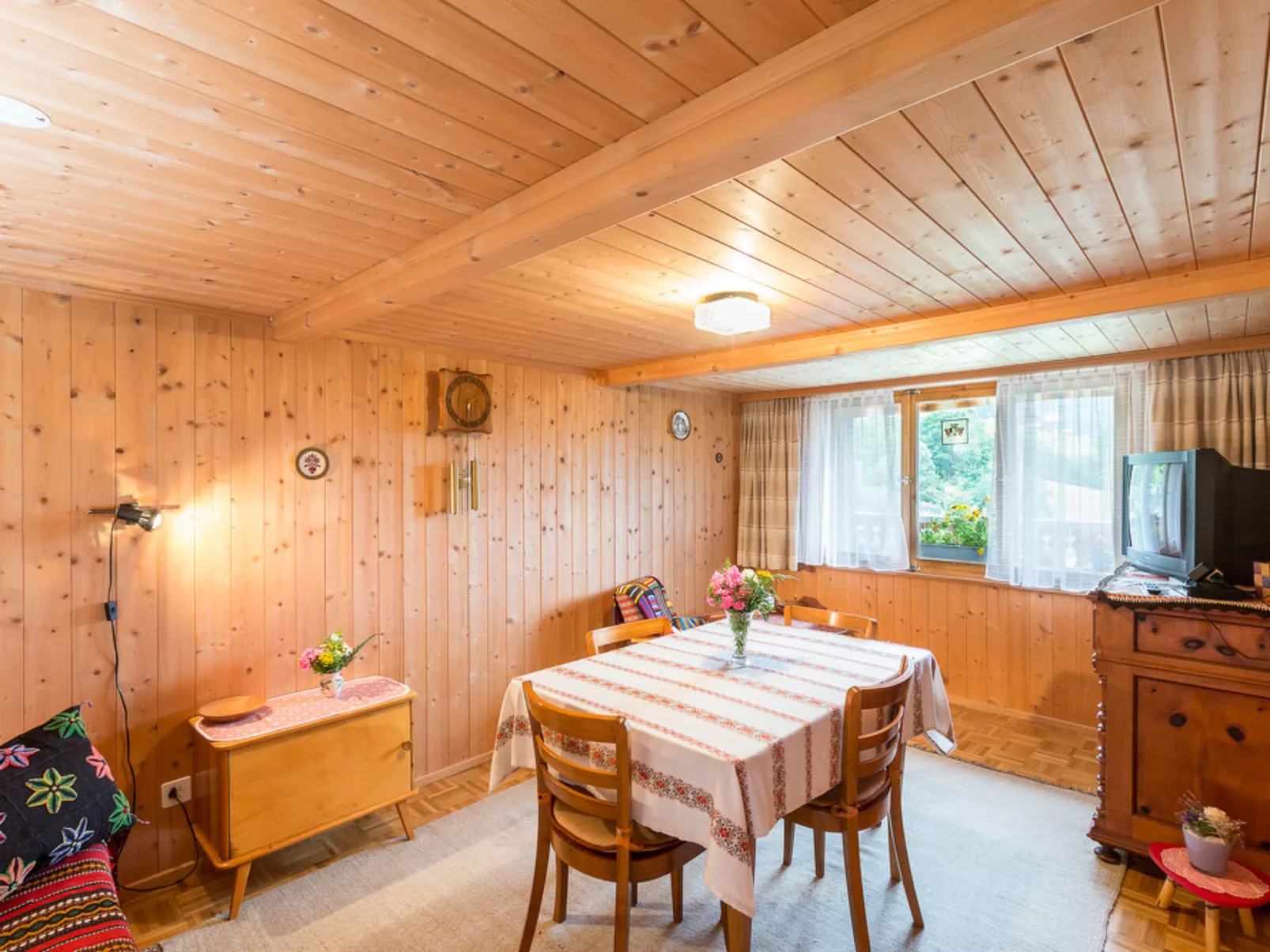 Ferienwohnung Tola-Inside