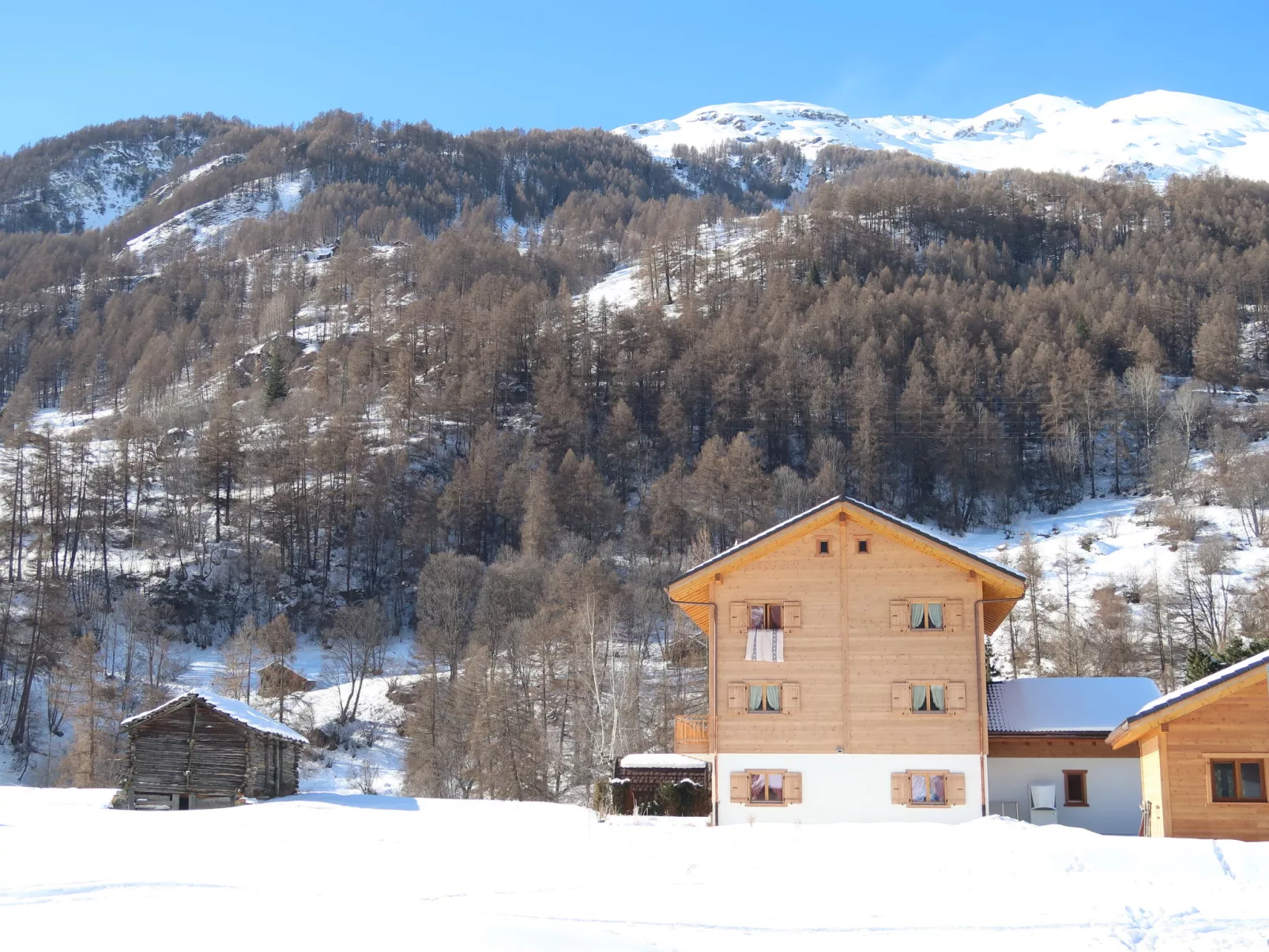 Chalet Molignon-Outside