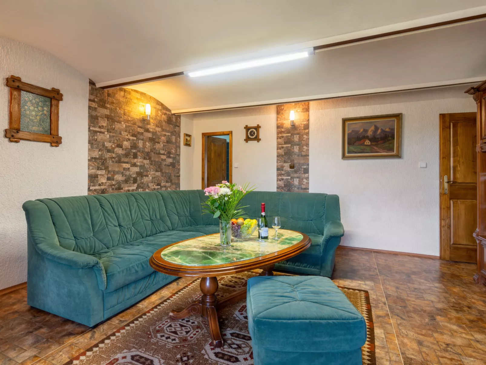 Haus Polivka-Inside