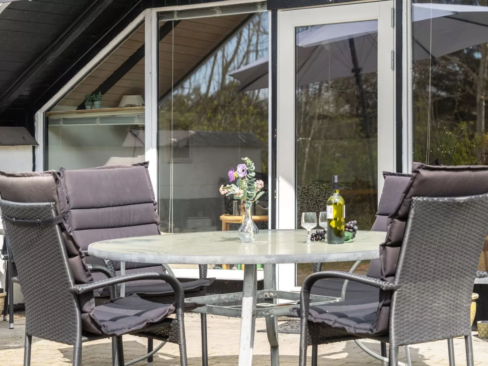 "Arnfin" - 160m from the sea-Draußen