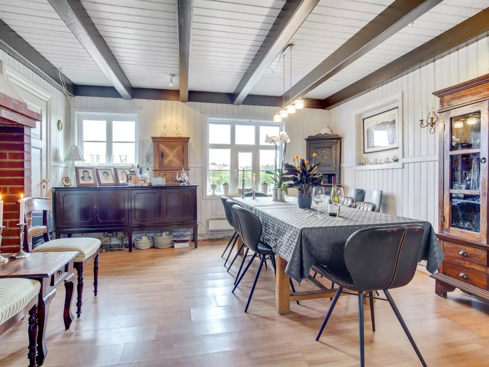 "Janakij" - 475m from the sea-Inside