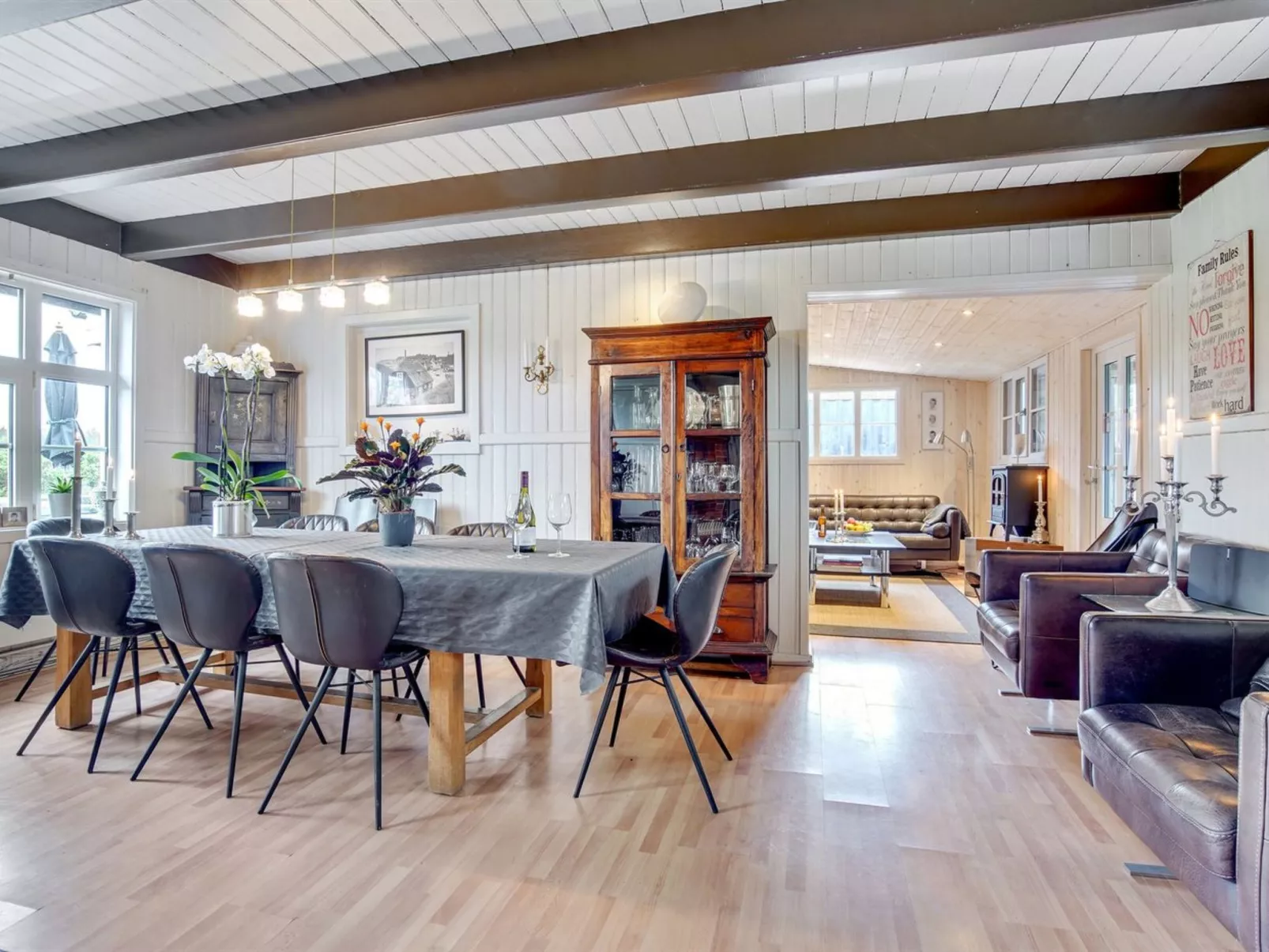 "Janakij" - 475m from the sea-Inside